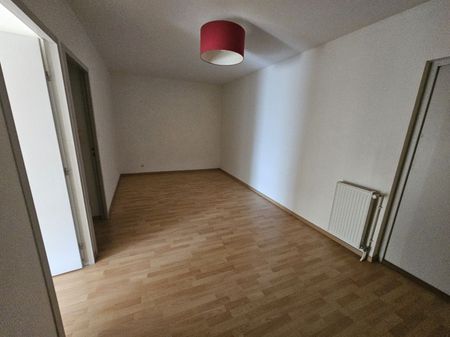 Location Appartement 3 pièces 90m² PONT DE VAUX 01190 - Photo 5