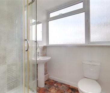 3 bedroom detached house to rent - Photo 4