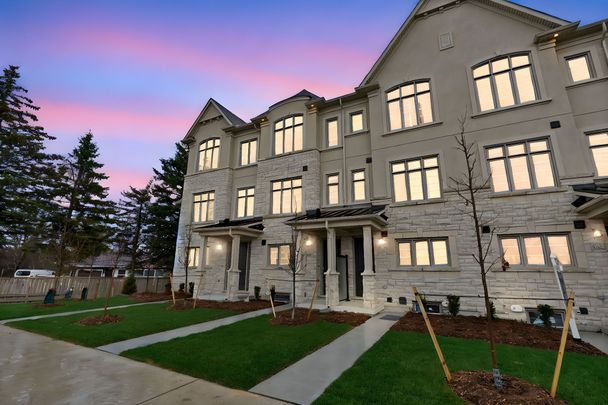 For Lease - 4289 Major Mackenzie Drive, Markham, Ontario - Photo 1