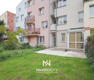 Pronájem bytu 1+kk 18 m² - Photo 1