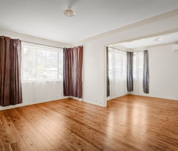 Beautiful 3 Bedroom Home - Photo 1