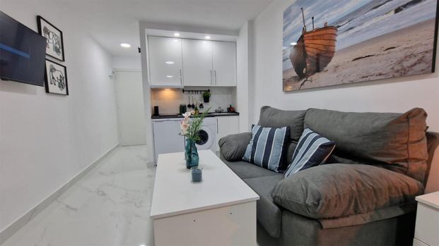 Estudio de alquiler en Avenida Marysol, 10, Solymar - Photo 1