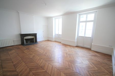 Location appartement 4 pièces, 99.00m², Angers - Photo 2