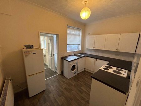 3 bedroom property to rent - Photo 5