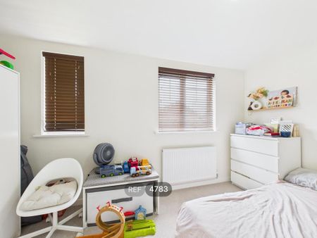 2 bedroom semi-detached house to rent - Photo 5