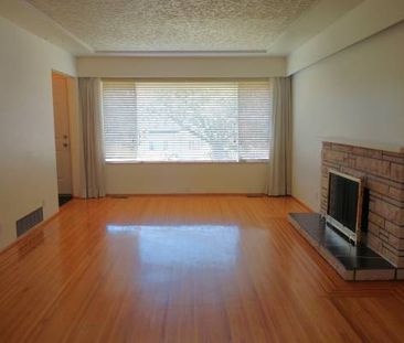 Cosy & Bright 3 Bedroom Suite on Main Floor (Few steps to Langara) - Photo 3