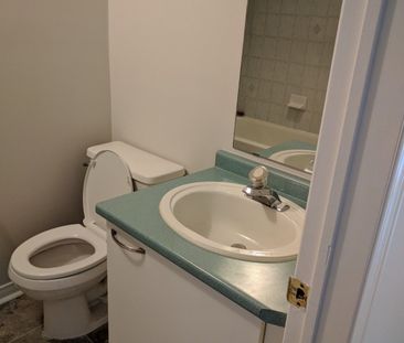 For Lease - 53 Primeau Drive, Aurora, Ontario - Photo 1