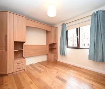 24 Ravenhill Reach Mews, Belfast, BT6 8RE - Photo 3
