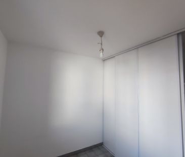 Location Appartement 2 pièces 28m² SETE 34200 - Photo 5