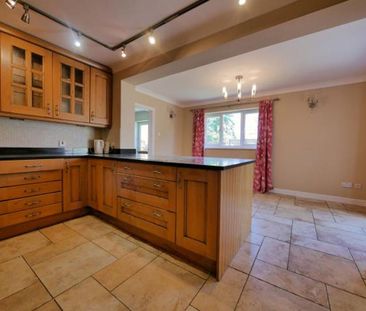 5 bedroom detached house to rent - Photo 6