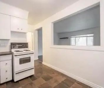 Grandin — 1 Bedroom - Photo 1