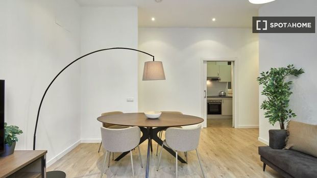2 room luxury Flat for rent in Barcelona, Spain - Photo 1