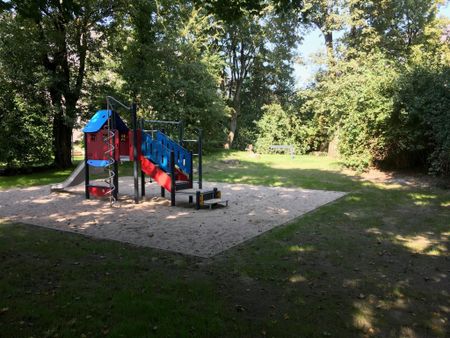 Erdgeschosswohnung mit Duschbad und Laminat - Photo 3