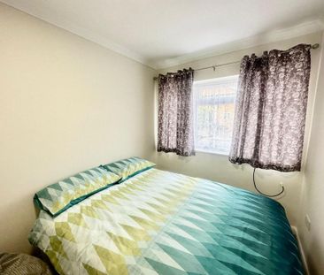 5 bedroom semi-detached house to rent - Photo 4