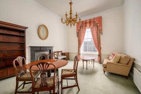 5 bedroom townhouse to rent - Photo 5