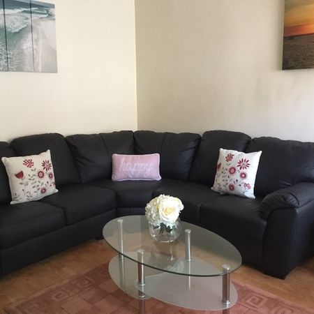 5 bedroom house to rent - Photo 2