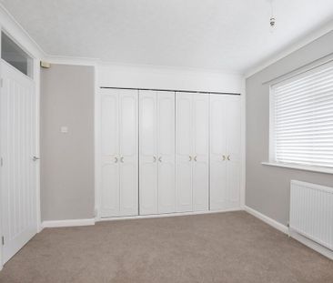 3 bedroom bungalow to rent - Photo 4