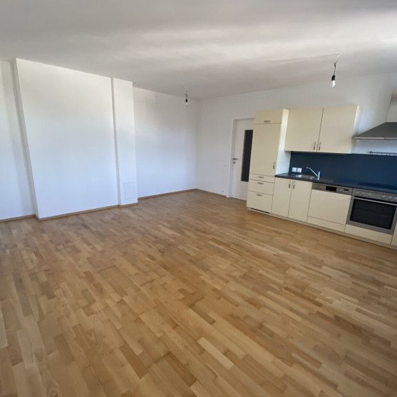 Komfortable 2-Zimmer-Wohnung mit Loggia | ruhiger Innenhof | Nähe Hauptbahnhof - Photo 1