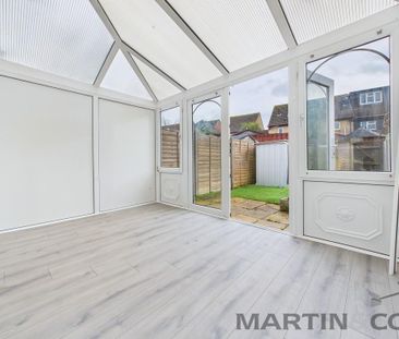 2 bedroom terraced house to rent - Photo 4