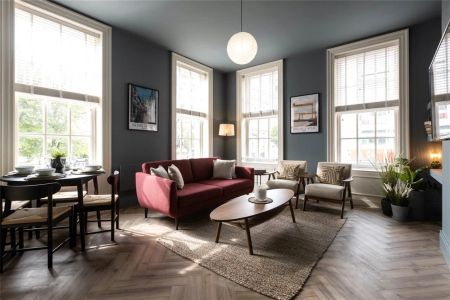 2 Bedroom Apartment, Balmoral Buildings - Photo 3