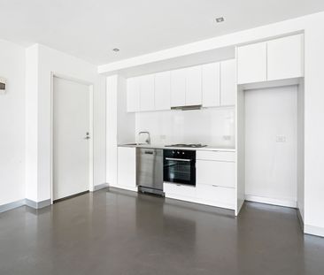 407/19 Pickles Street, Port Melbourne VIC 3207 - Apartment For Rent... - Photo 2