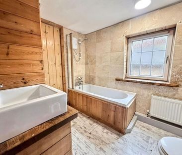 2 bedroom semi-detached house to rent - Photo 3