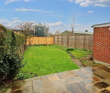 3 bedroom semi-detached house to rent - Photo 6