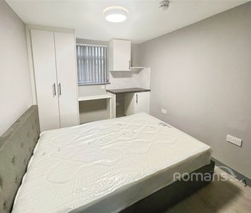 1 bedroom property to rent - Photo 1