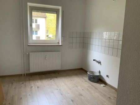 3 Zimmer, Balkon & Ruhe  ideal zum Wohlfühlen - Foto 4
