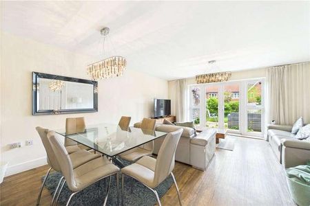 Addams Mews, Spencers Wood, Reading, RG7 - Photo 2