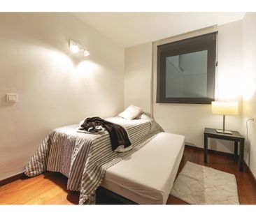 Piso de alquiler en Calle Bisbe Lorenzana, Eixample Nord - Photo 1