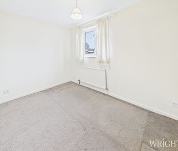 4 bedroom Detached House - Daniells, Welwyn Garden City - Photo 6