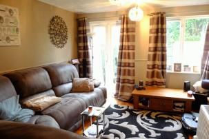 2 Bedroom Semi-Detached House For Rent - Photo 1