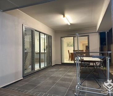 Fully Furnished- Large Family House - Photo 5