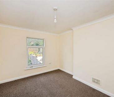 4 bedroom property to rent - Photo 5