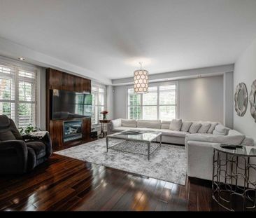 For Lease - 87 Great Lakes Boulevard, Oakville, Ontario - Photo 3