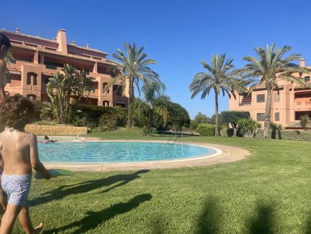 Piso de alquiler en Urbanización Barrina Norte, 2, Urbanizaciones - Photo 2