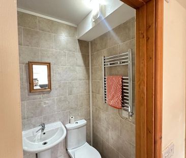 1 bedroom in a house share to rent - Photo 6