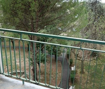 Location Appartement 2 pièces 40m² NIMES 30900 - Photo 6