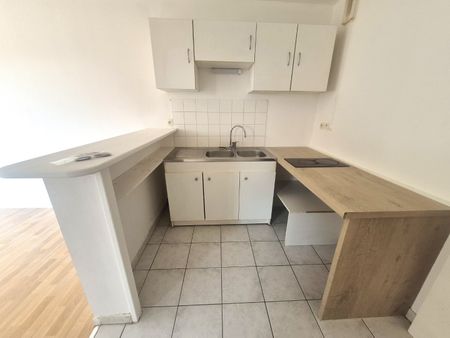 Location Appartement 1 pièce 37m² ST ANDRE LEZ LILLE 59350 - Photo 3