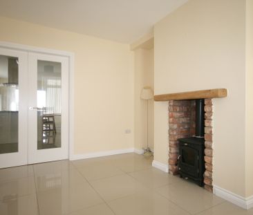 83 Newtownards Road, Donaghadee, BT21 0PT - Photo 4