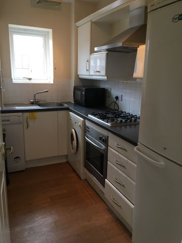 2 Bed Flat, Conrad House, E16 - Photo 4