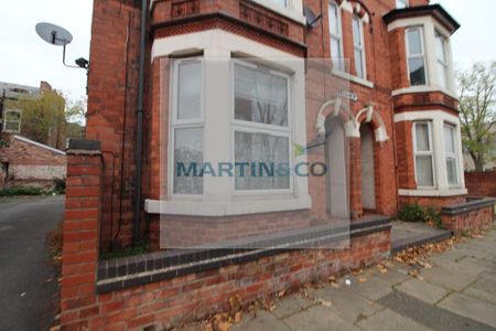1 bedroom ground floor flat to rent - Photo 5