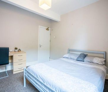 5 bedroom house share to rent - Photo 1