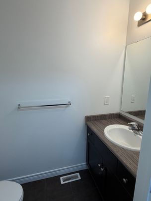 For Lease - 1838 Reilly Walk, London North, Ontario - Photo 1