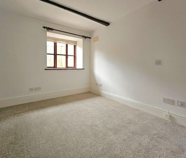 3 bedroom barn conversion to rent - Photo 4