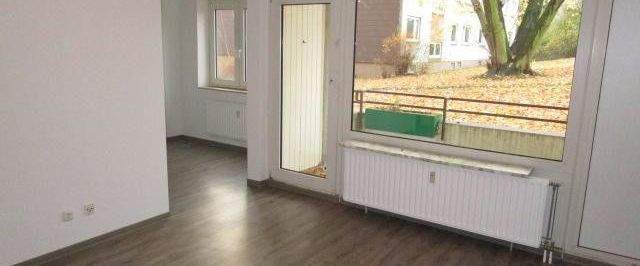 Auf gute Nachbarschaft: ansprechende 3-Zimmer-Wohnung mit Balkon - Foto 1