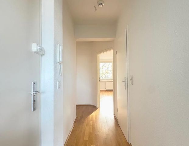 Attraktive 2 Zi.-Wohnung zur Miete in Düsseldorf-Flingern - Wentzel Dr. - Photo 1