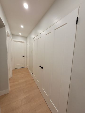 The Lawrence Quarters - Photo 2