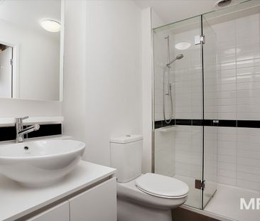 2411/350 William Street, Melbourne - Photo 6